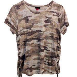 💥4/$20💥 Vince Camuto | Camo Tee Tie Up Sides
